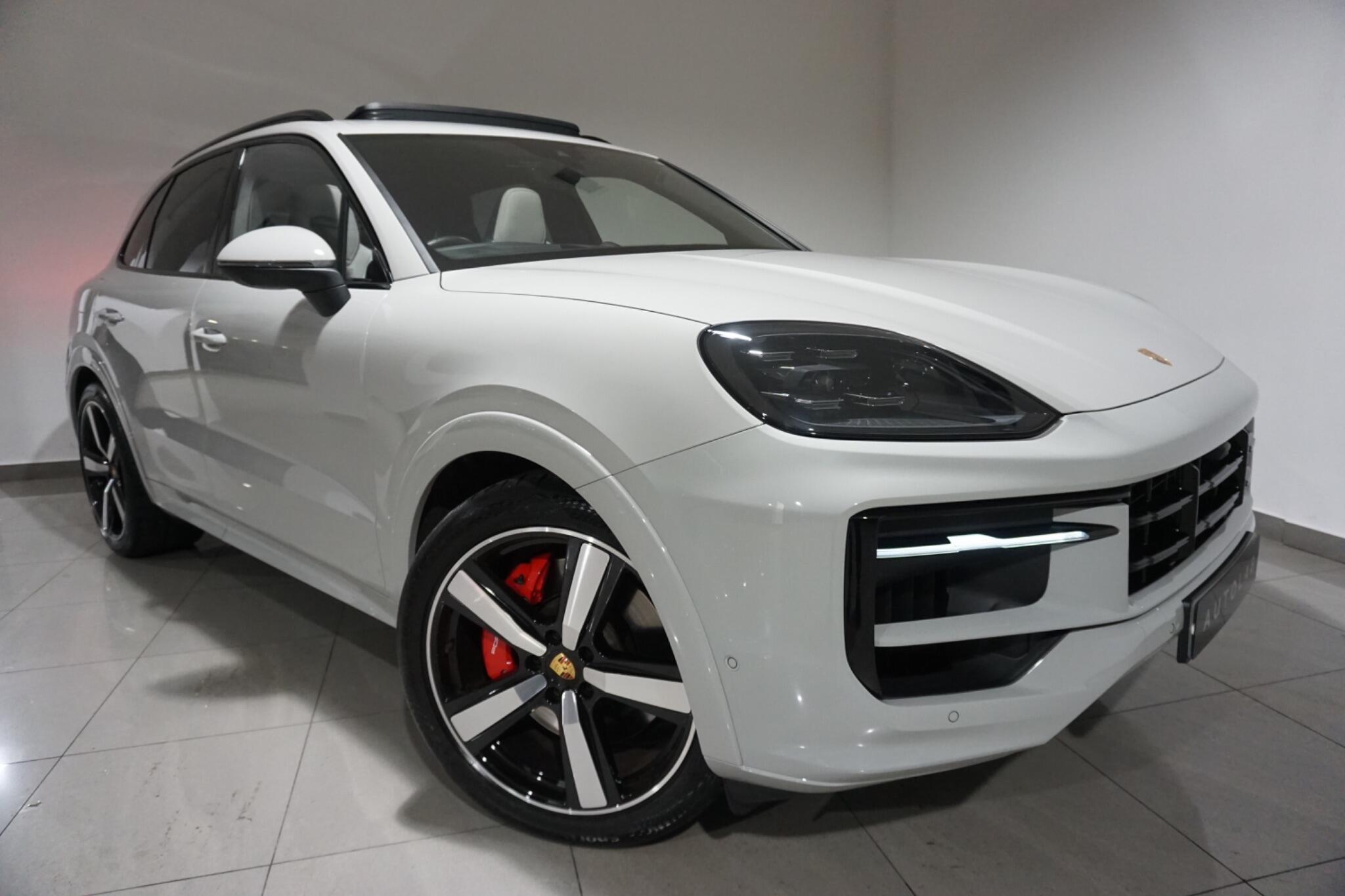 Porsche Cayenne 4.0T V8 S SUV 5dr Petrol TiptronicS 4WD Euro 6 (s/s) (474 ps)